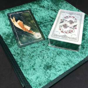 Altar cloth for Runes and Tarot Emerald