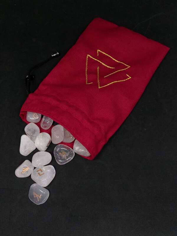 The pouch for Runes and Tarot Valknut