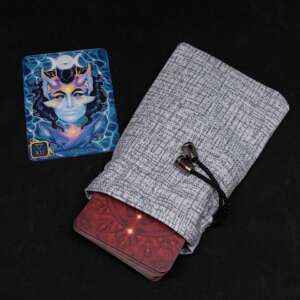 The pouch for Mini Tarot