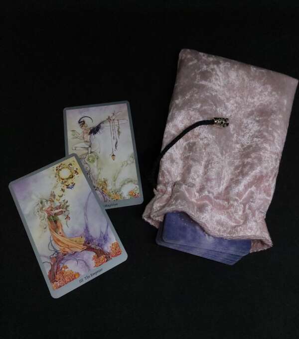 The pouch for Runes and Tarot Pink Pearl