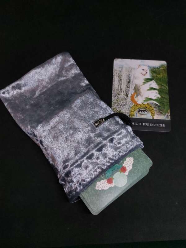 The pouch for Runes and Tarot Silver Haze
