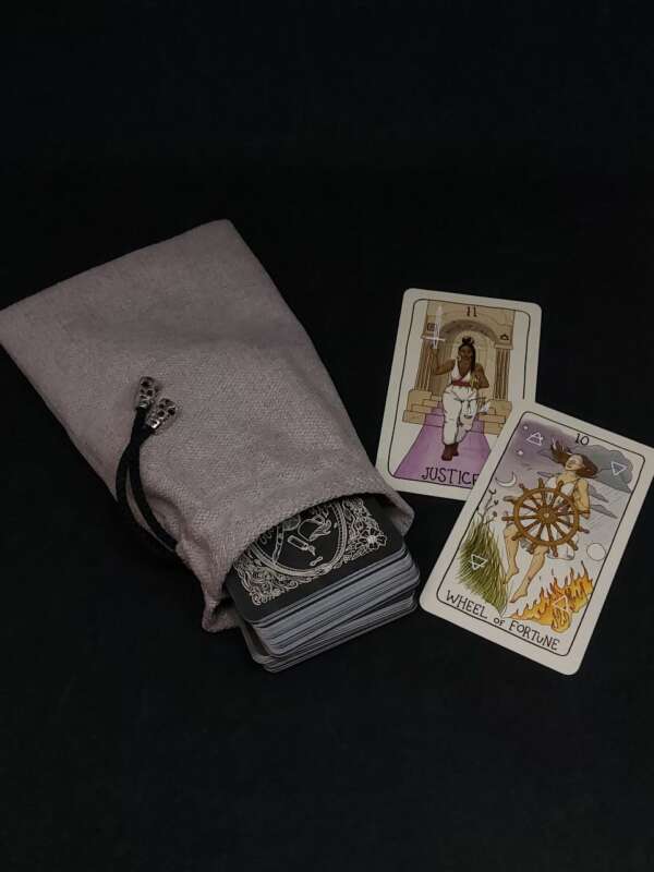 The pouch for Runes and Tarot Tender Beige